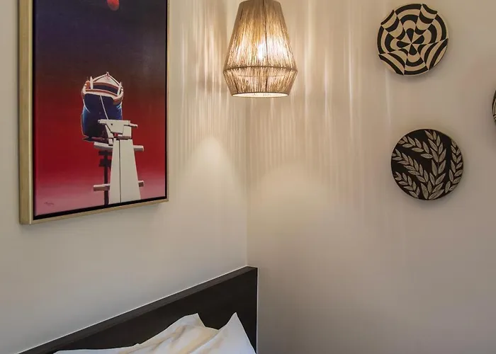 Cozy Rena Luxury With Free Private Parking アパート ハニア